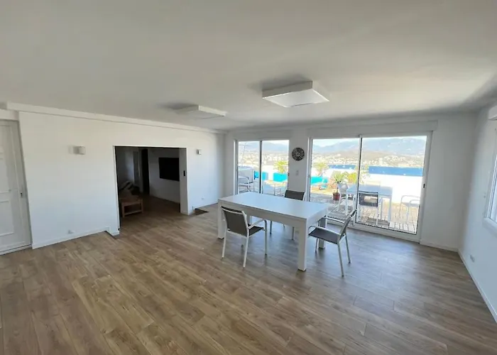 Apartament Penthouse Panoramique Avec Jacuzzi