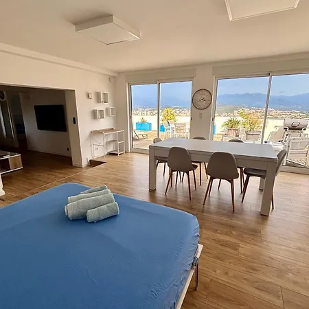 Penthouse Panoramique Avec Jacuzzi Apartment Ajaccio (Corsica)