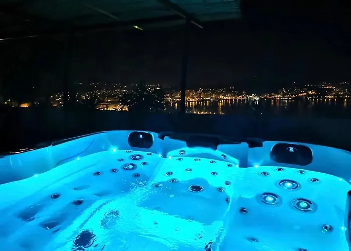 Penthouse Panoramique Avec Jacuzzi